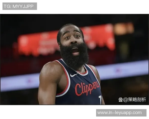 快船薪资压力与战绩下滑并存未来前景堪忧令人担忧 快船薪资压力与战绩下滑并存未来前景堪忧令人担忧