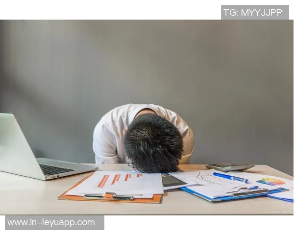 克莱维利谈球员焦虑：初期我也难以应对压力与挑战